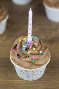 Receta Oh Dios mío. Cupcakes de Snickers. (Cumplo 29 años)