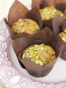 Receta Muffins veganos de yogur, pera y pistacho… ¡¡Y el libro+dvd de Cupcake Maniacs!!