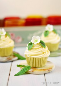 Receta Cupcakes coco y menta, tutorial flores y lanzamiento del libro… Se me acumula el trabajo!!!