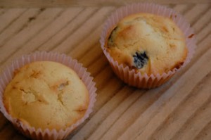 Receta Muffins de cerezas secas y queso cremoso