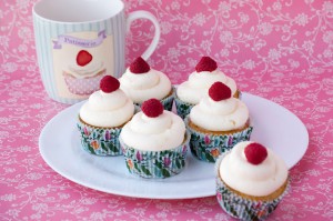 Receta Adoro a Peggy Porschen: Cupcakes de Limón y Frambuesa