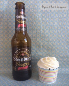 Receta Cupcakes de cerveza negra con frosting de queso