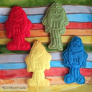 Receta Galletas de mantequilla con forma de M&M y Star Wars