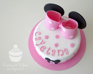 Receta Tarta Minni Mouse para Cayetana